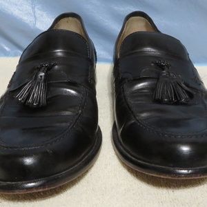 MENS JOHNSTON & MURPHY  TASSEL LOAFERS size 11M